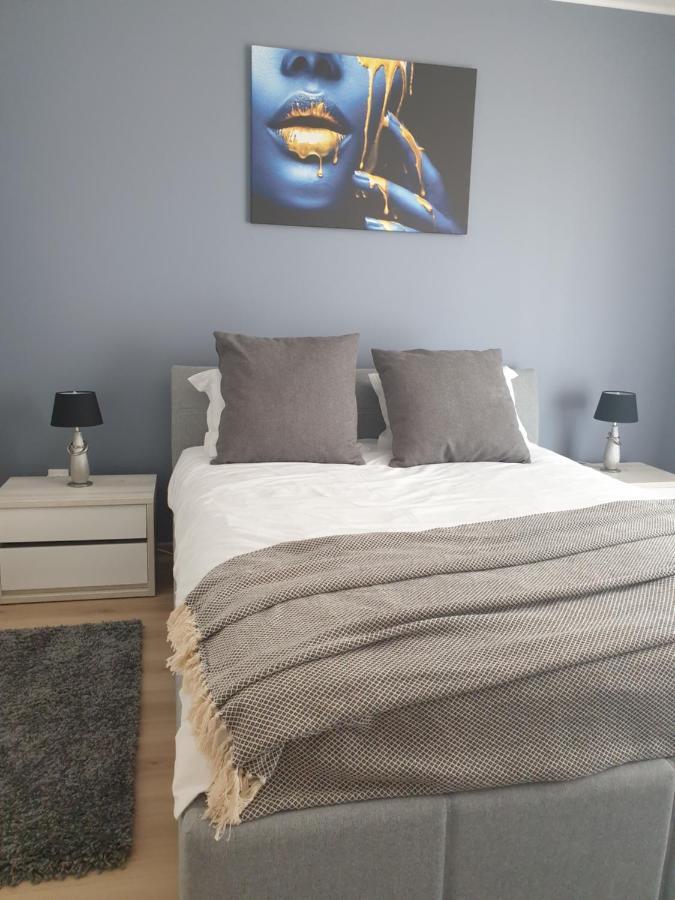 Qualis Apartament Braşov Dış mekan fotoğraf