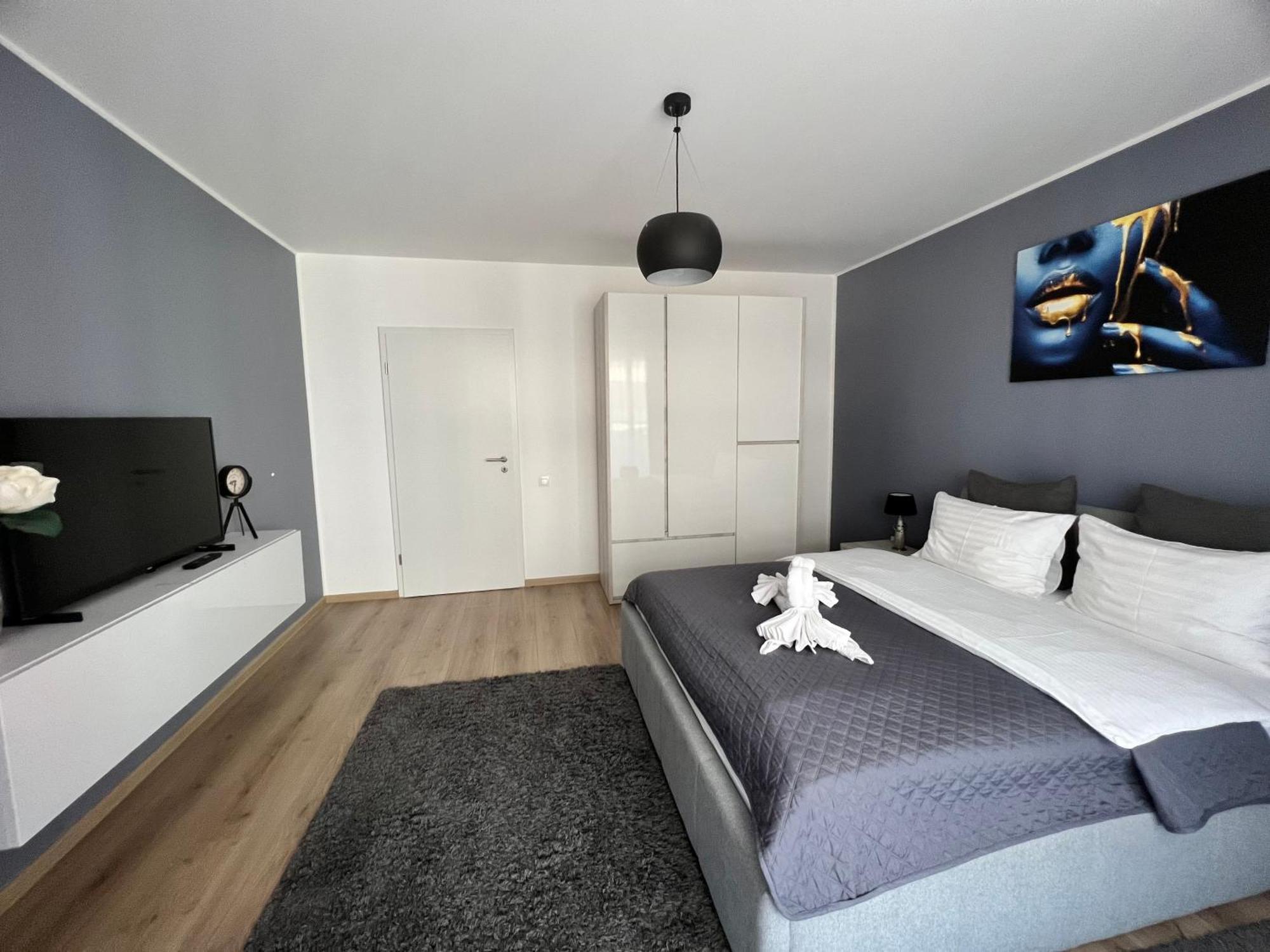 Qualis Apartament Braşov Dış mekan fotoğraf